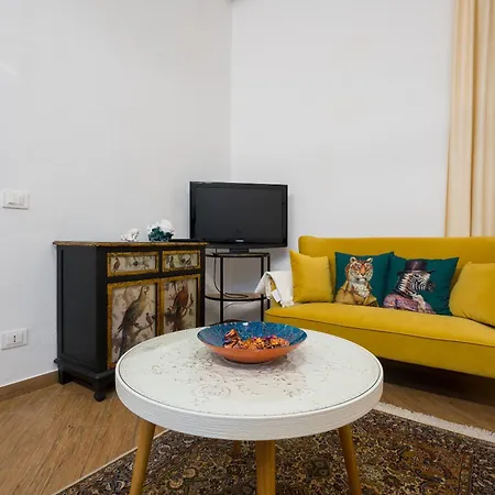 Confort Three - Citra 011015-lt-2460 Apartment La Spezia