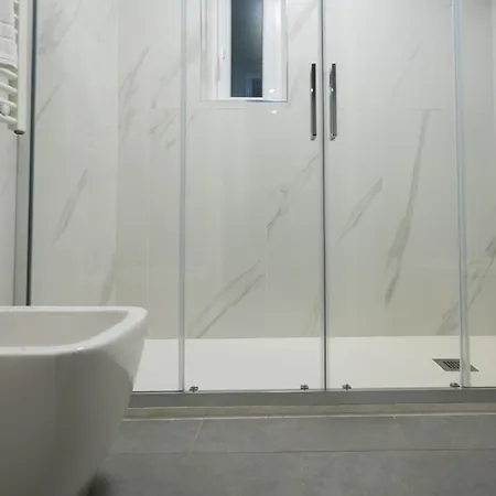 Confort Three - Citra 011015-lt-2460 La Spezia