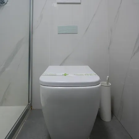 Confort Three - Citra 011015-lt-2460 Apartamento