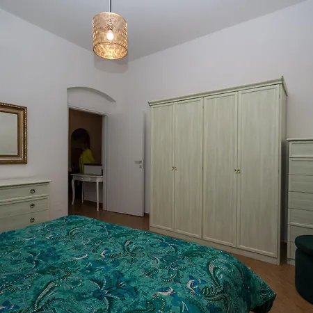 Confort Three - Citra 011015-lt-2460 *