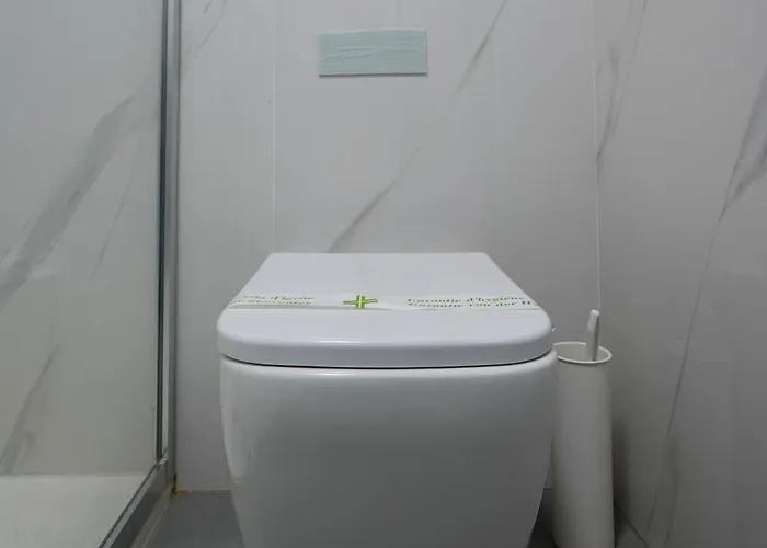 Confort Three - Citra 011015-lt-2460 Lägenhet